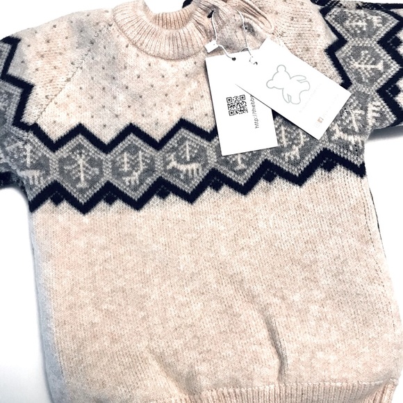 High Quality soft and comfy pull over for boy/girls cotton and wool. - Picture 2 of 11